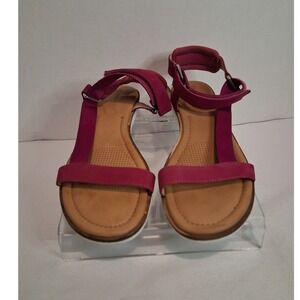 Corso Como Brawyn Magenta Pink Sporty Flat Sandals Womens 9.5 M Leather Lining